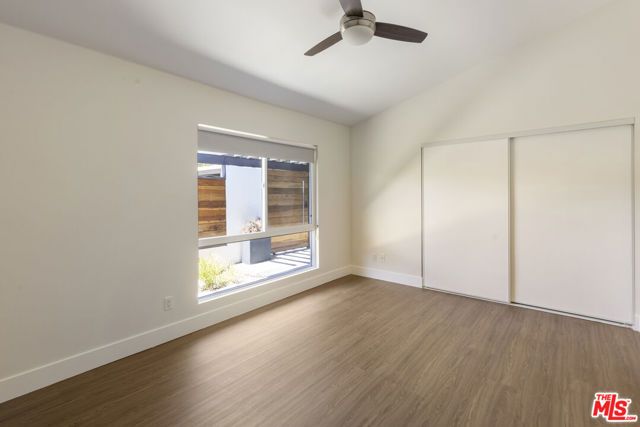 22427 De Kalb Drive, Calabasas, CA 91302