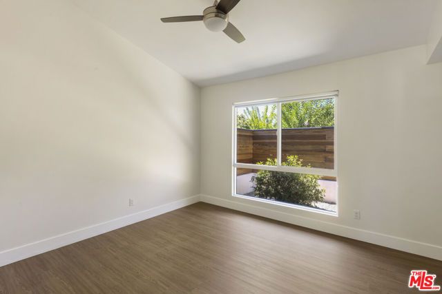 22427 De Kalb Drive, Calabasas, CA 91302