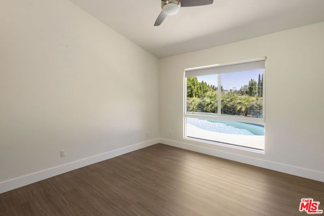 22427 De Kalb Drive, Calabasas, CA 91302