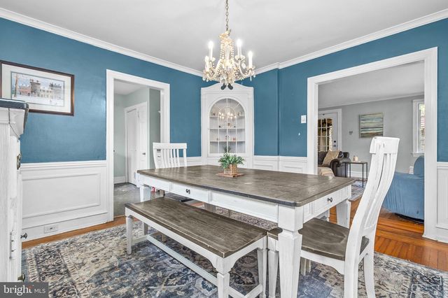 17 WINDSOR CIRCLE, Springfield, PA 19064