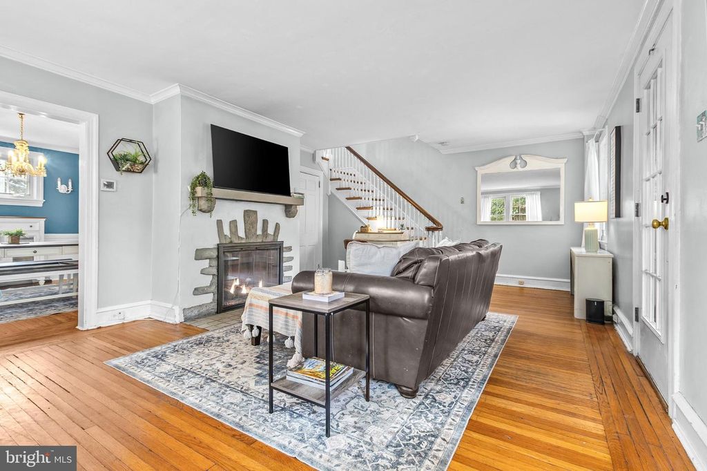 17 WINDSOR CIRCLE, Springfield, PA 19064 — photo 5