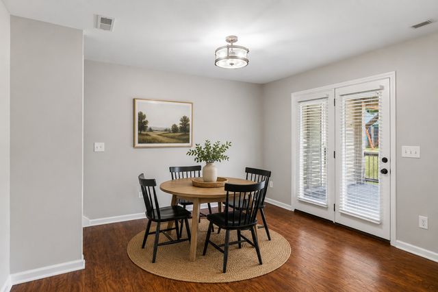 7503 Scarborough Pl, Fairview, TN 37062