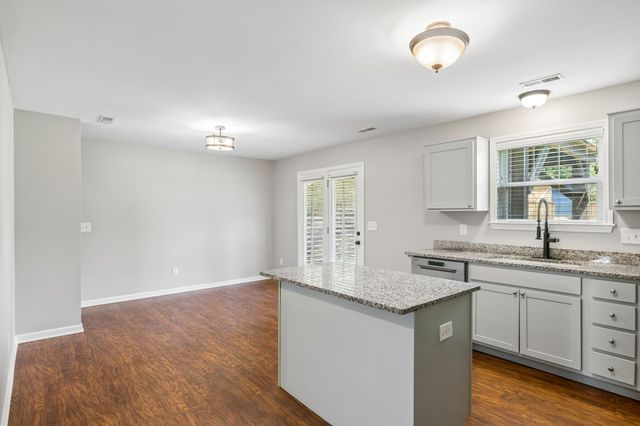 7503 Scarborough Pl, Fairview, TN 37062