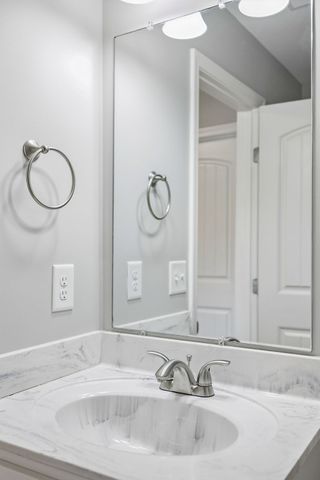 7503 Scarborough Pl, Fairview, TN 37062