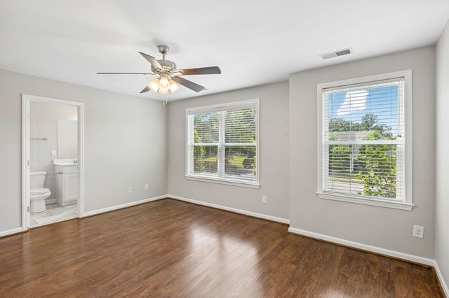 7503 Scarborough Pl, Fairview, TN 37062