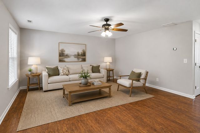 7503 Scarborough Pl, Fairview, TN 37062
