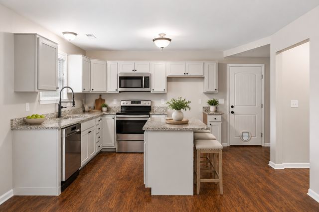 7503 Scarborough Pl, Fairview, TN 37062