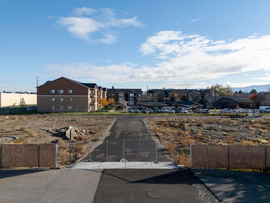 13217 E 3rd Ln, Spokane Valley, WA 99216 photo 8