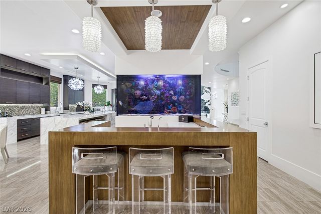 7 Vintage Valley Drive, Las Vegas, NV 89141