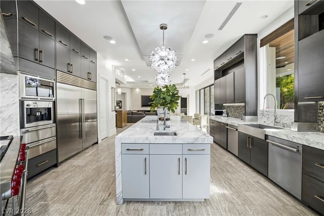 7 Vintage Valley Drive, Las Vegas, NV 89141