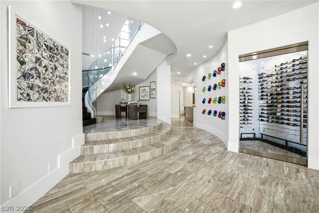 7 Vintage Valley Drive, Las Vegas, NV 89141
