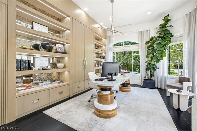 7 Vintage Valley Drive, Las Vegas, NV 89141