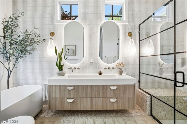 7 Vintage Valley Drive, Las Vegas, NV 89141