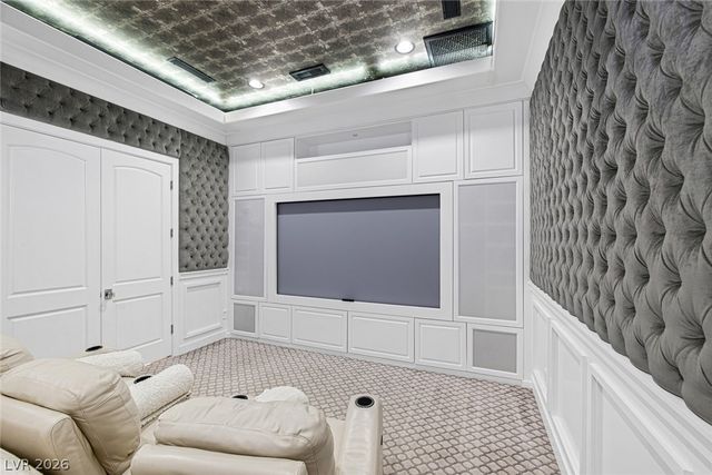 7 Vintage Valley Drive, Las Vegas, NV 89141