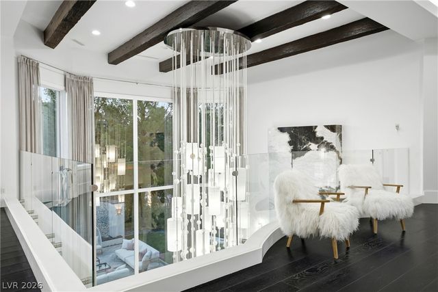 7 Vintage Valley Drive, Las Vegas, NV 89141