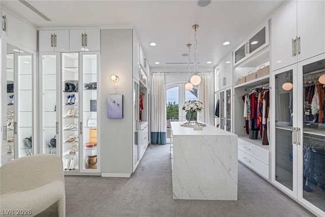 7 Vintage Valley Drive, Las Vegas, NV 89141