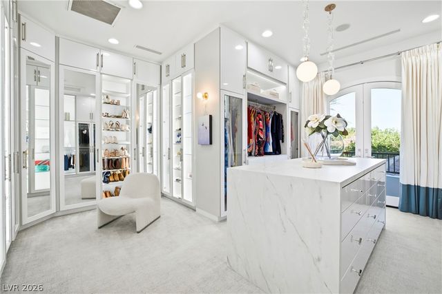 7 Vintage Valley Drive, Las Vegas, NV 89141