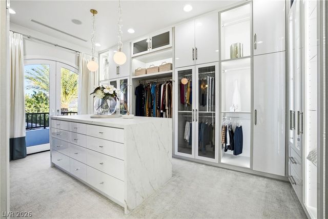7 Vintage Valley Drive, Las Vegas, NV 89141
