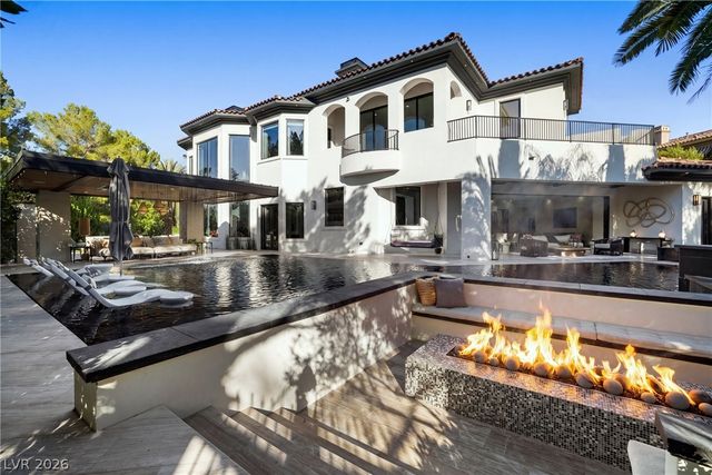 7 Vintage Valley Drive, Las Vegas, NV 89141
