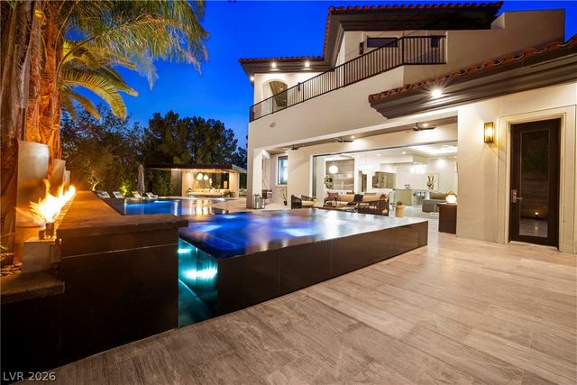 7 Vintage Valley Drive, Las Vegas, NV 89141