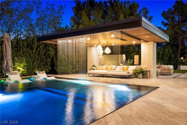 7 Vintage Valley Drive, Las Vegas, NV 89141