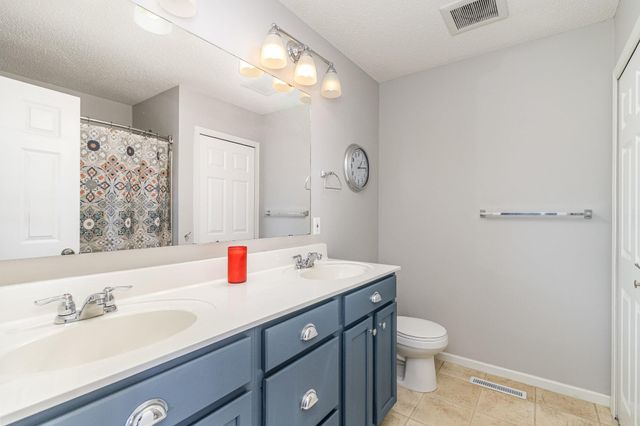 9640 Scott Circle N, Brooklyn Park, MN 55443