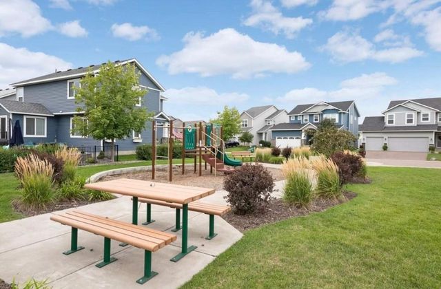 9640 Scott Circle N, Brooklyn Park, MN 55443