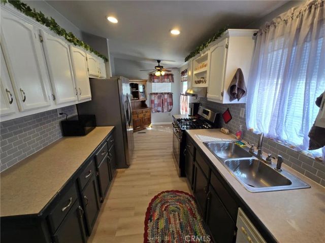 5384 Mariposa, 29 Palms, CA 92277
