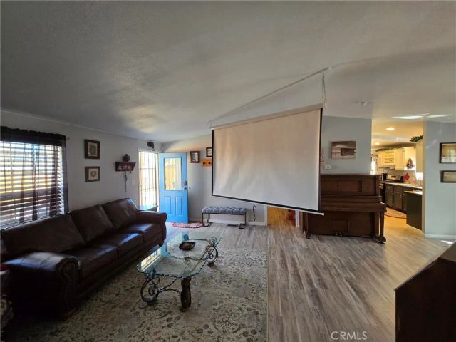 5384 Mariposa, 29 Palms, CA 92277