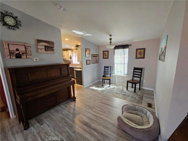 5384 Mariposa, 29 Palms, CA 92277