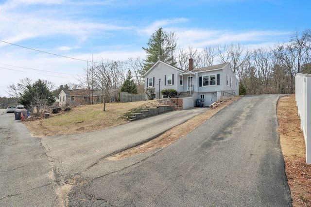 19 Elane, Methuen, MA 01844