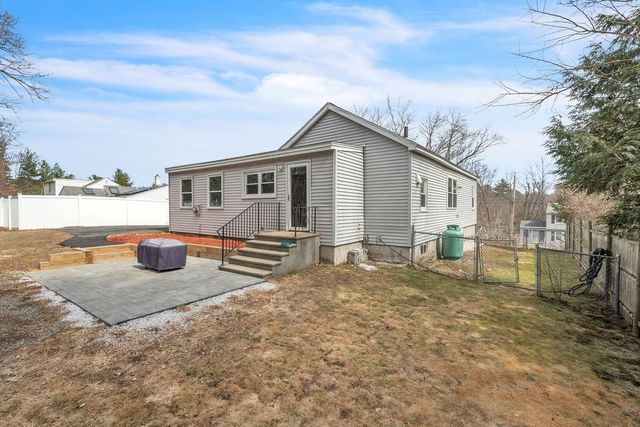 19 Elane, Methuen, MA 01844