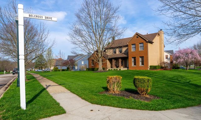 1392 Bingham Mills Drive, New Albany, OH 43054