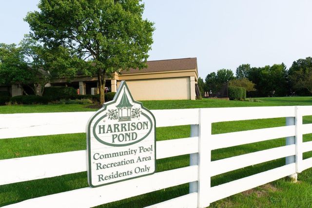 1392 Bingham Mills Drive, New Albany, OH 43054