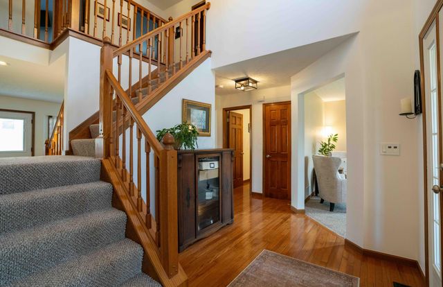 1392 Bingham Mills Drive, New Albany, OH 43054