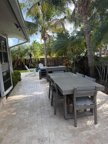 236 SE 9th Street, Dania Beach, FL 33004