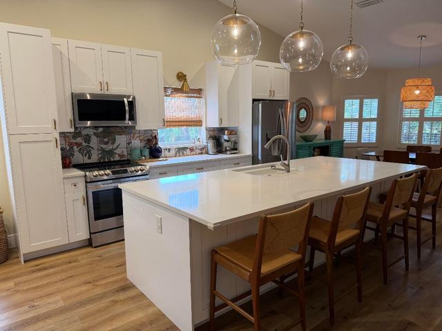 236 SE 9th Street, Dania Beach, FL 33004