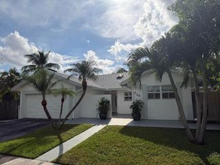 236 SE 9th Street, Dania Beach, FL 33004