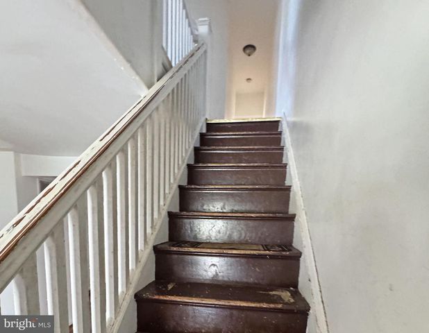3012 KENTUCKY AVE, Baltimore, MD 21213