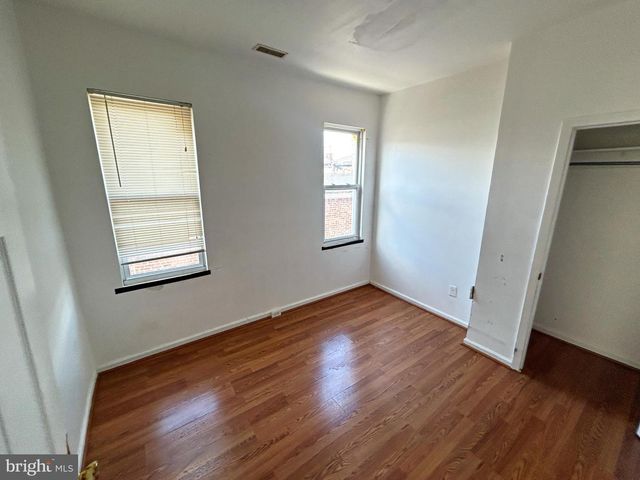 3012 KENTUCKY AVE, Baltimore, MD 21213