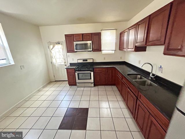 3012 KENTUCKY AVE, Baltimore, MD 21213