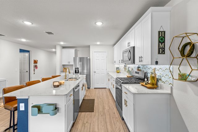 6609 Auburn Dale Road, Pilot Point, TX 76258