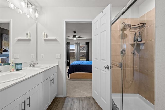 6609 Auburn Dale Road, Pilot Point, TX 76258