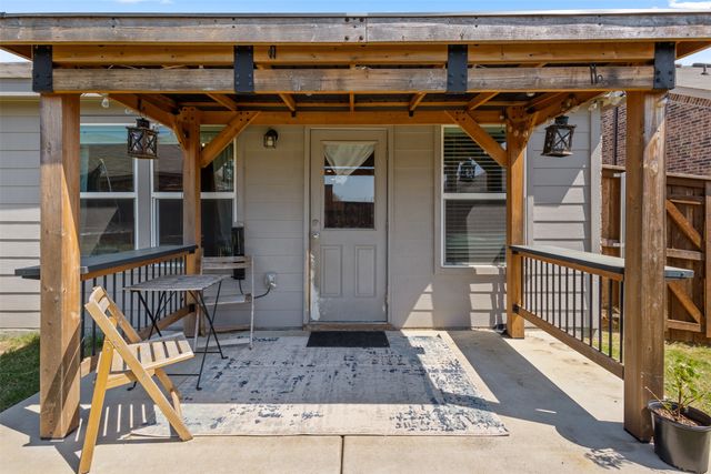 6609 Auburn Dale Road, Pilot Point, TX 76258