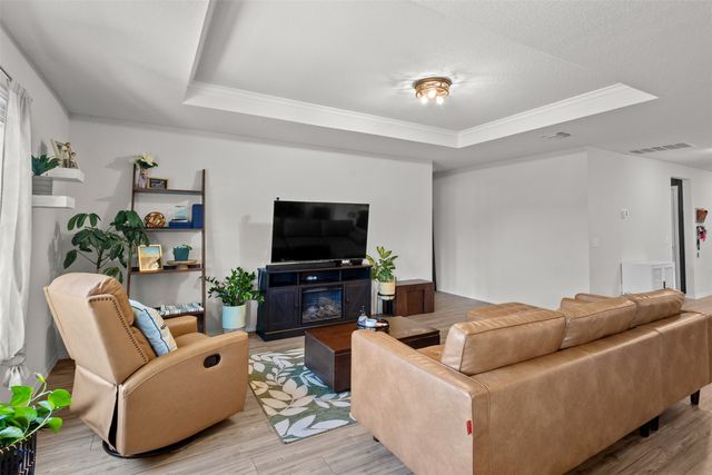 6609 Auburn Dale Road, Pilot Point, TX 76258