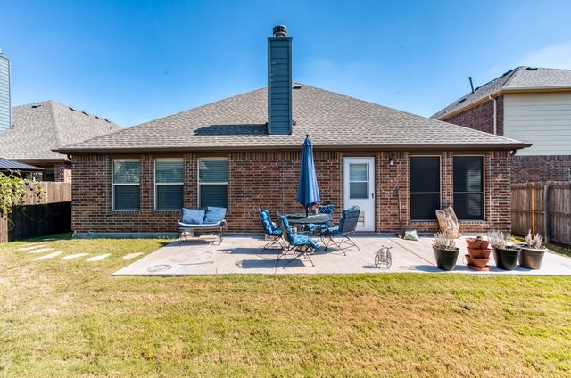 1404 Pillar Bluff Way, Mckinney, TX 75072
