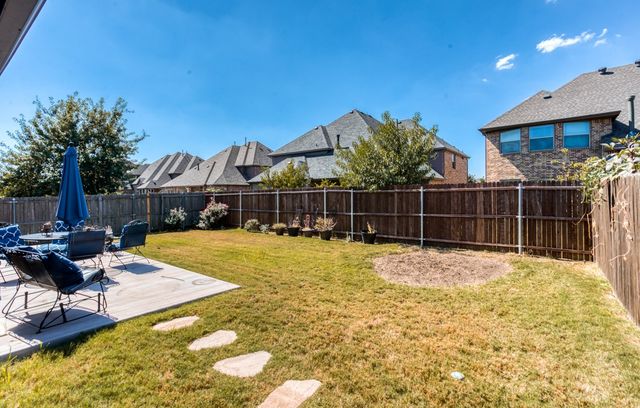1404 Pillar Bluff Way, Mckinney, TX 75072