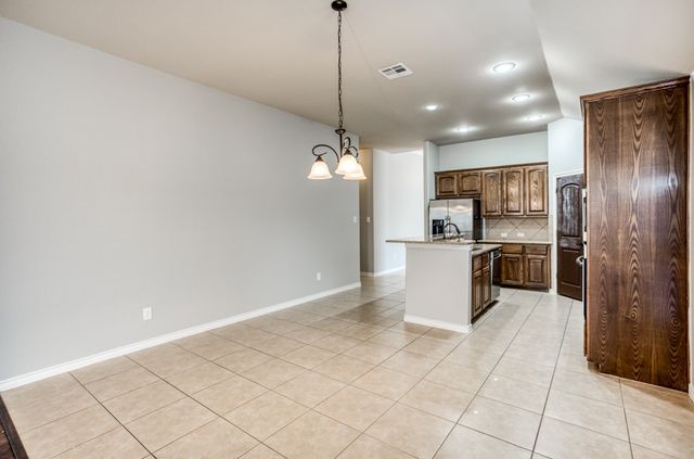 1404 Pillar Bluff Way, Mckinney, TX 75072