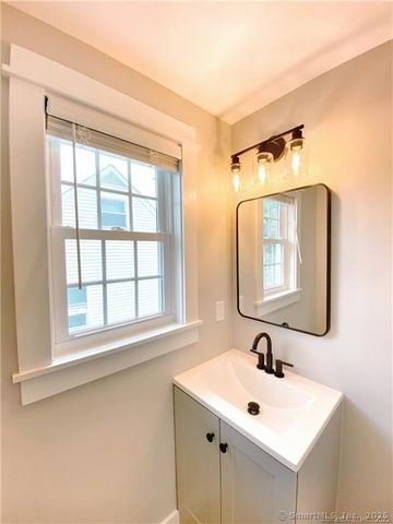 32 Pulaski Street 3, Norwalk, CT 06851