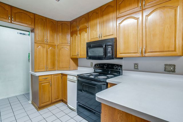 3031 Las Vegas Trail, Fort Worth, TX 76116